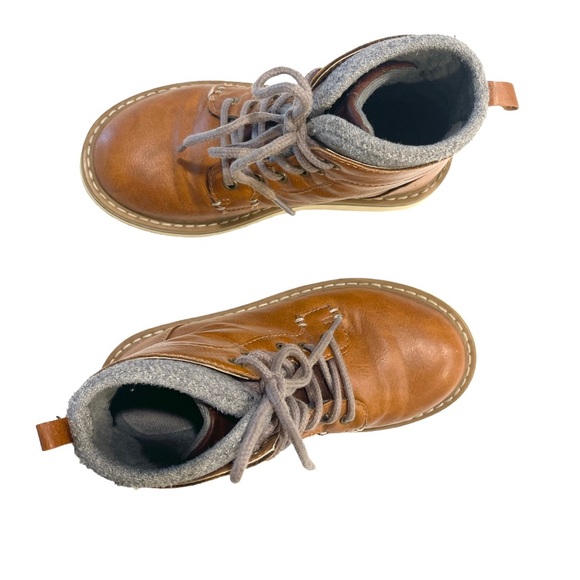 ‼️ SALE ‼️ Lace Tan Boots - Picture 3 of 5